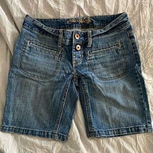 American Eagle Denim Shorts Classic Blue Wash Women's Size 2